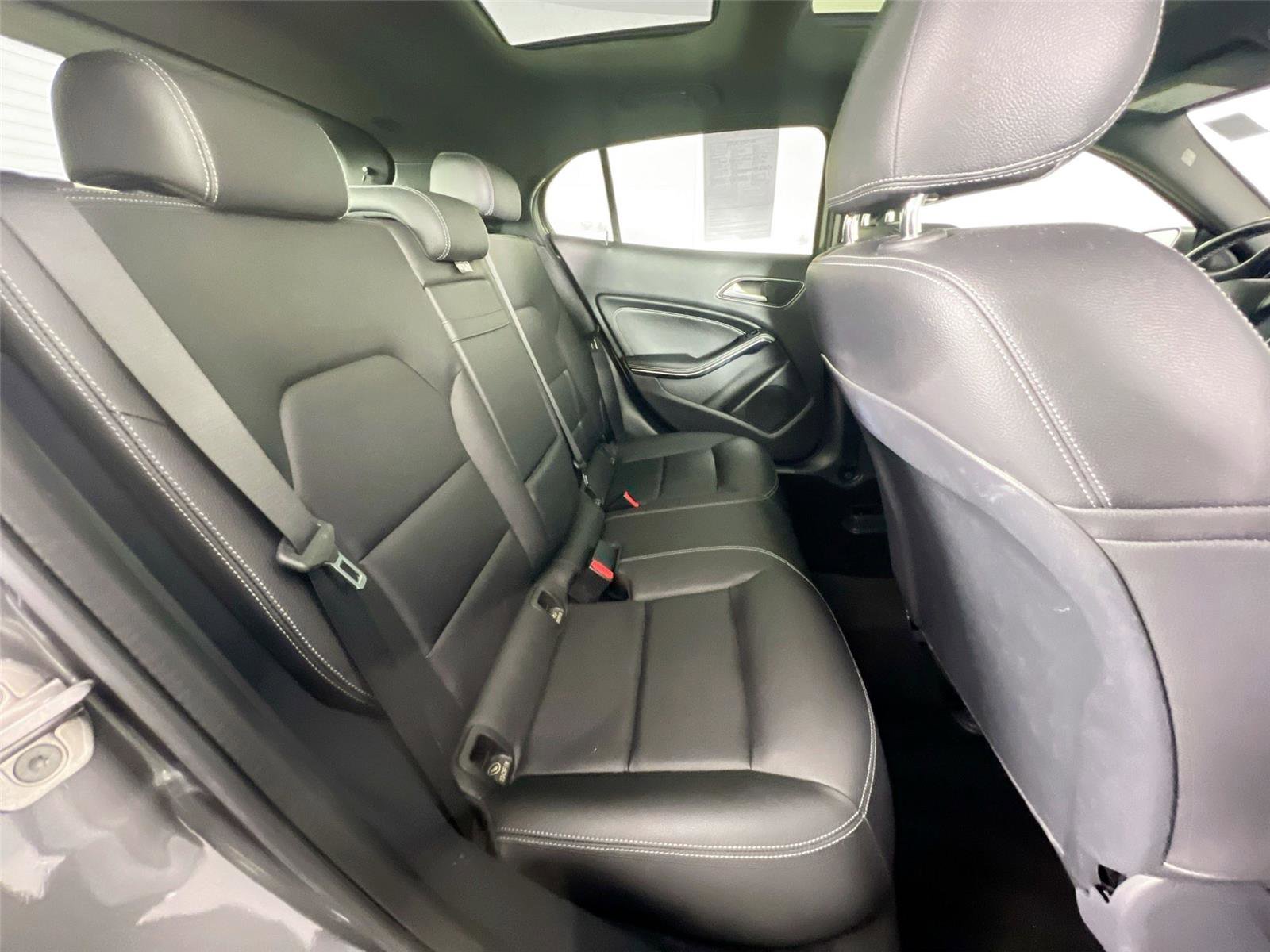 Used 2018 Mercedes-Benz GLA 250 4MATIC image 23