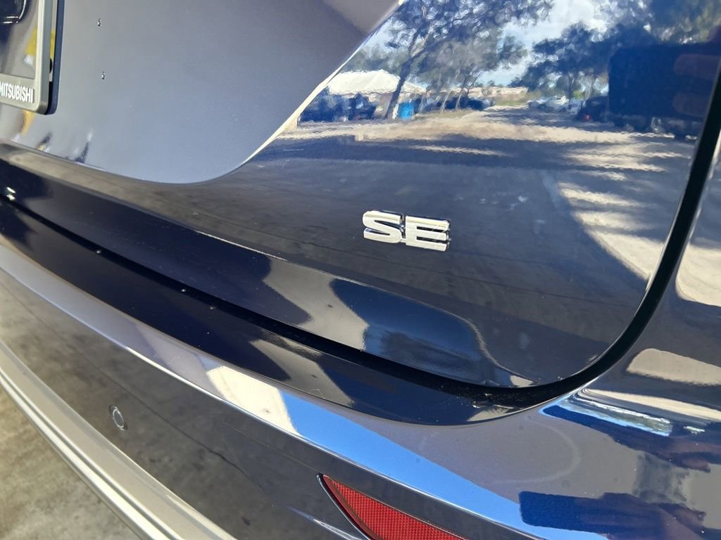 New 2026 Mitsubishi Outlander SE image 20