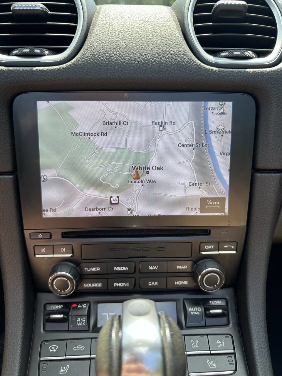 Used 2018 Porsche 718 Boxster image 30