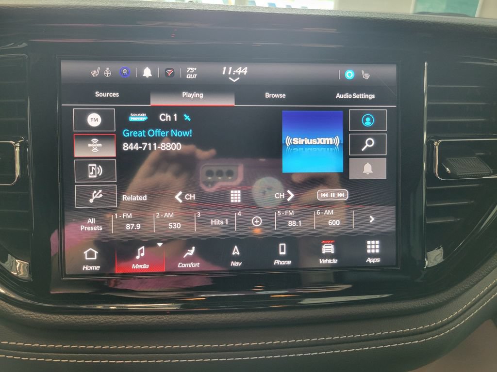 New 2026 Dodge Durango SRT Hellcat w/ 3rd Row Seating Group AWD/4WD image 16