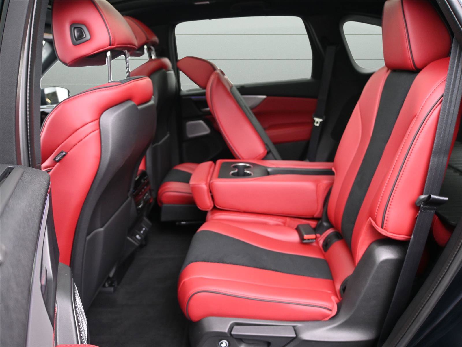 Certified 2026 Acura MDX A-Spec image 9