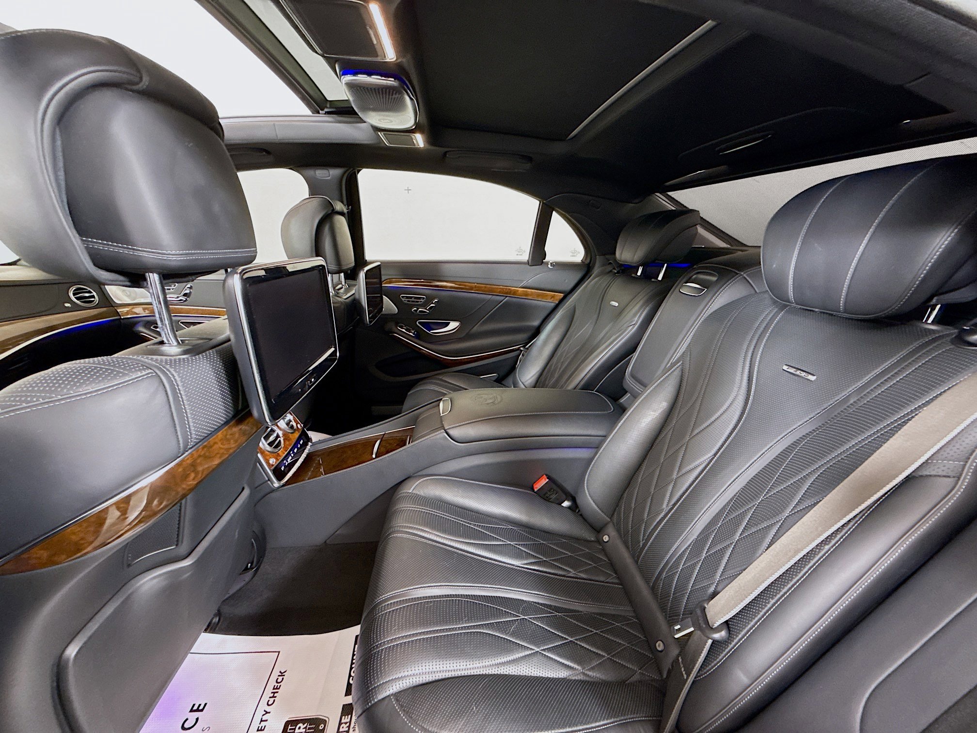 Used 2015 Mercedes-Benz S 65 AMG Sedan image 23