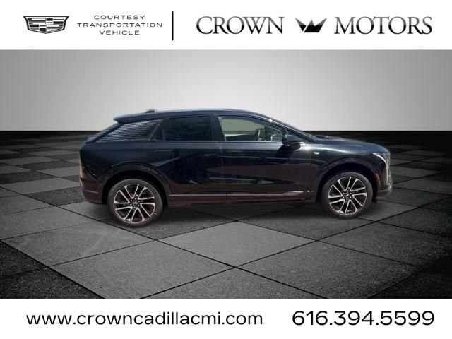 Used 2026 Cadillac Optiq Sport 1 w/ LPO, Floor Liner Package AWD/4WD image 10