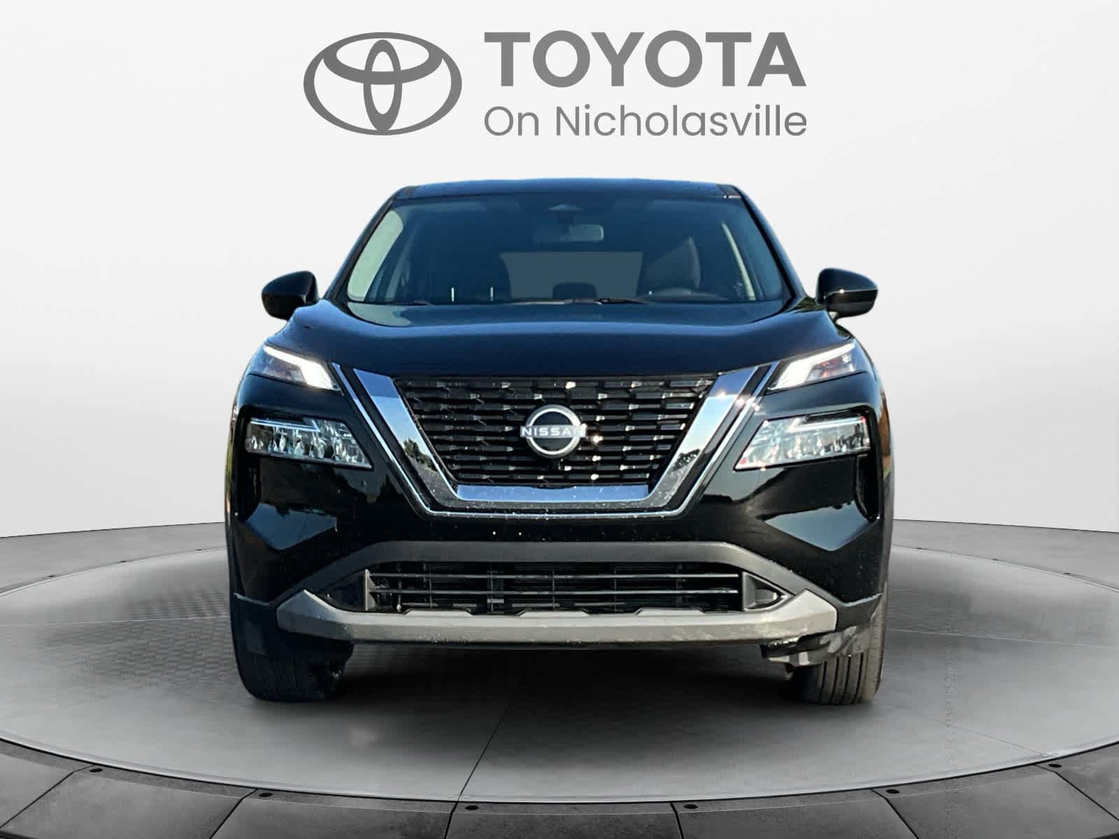 Used 2023 Nissan Rogue SV AWD/4WD image 8