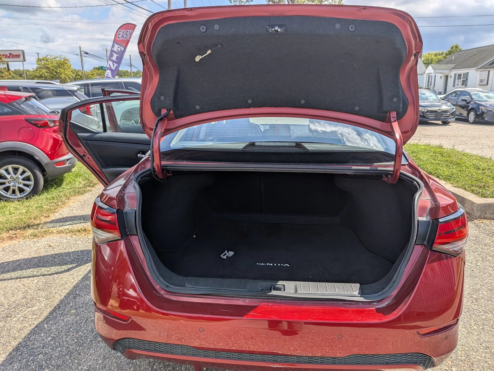 Used 2024 Nissan Sentra SV FWD image 26