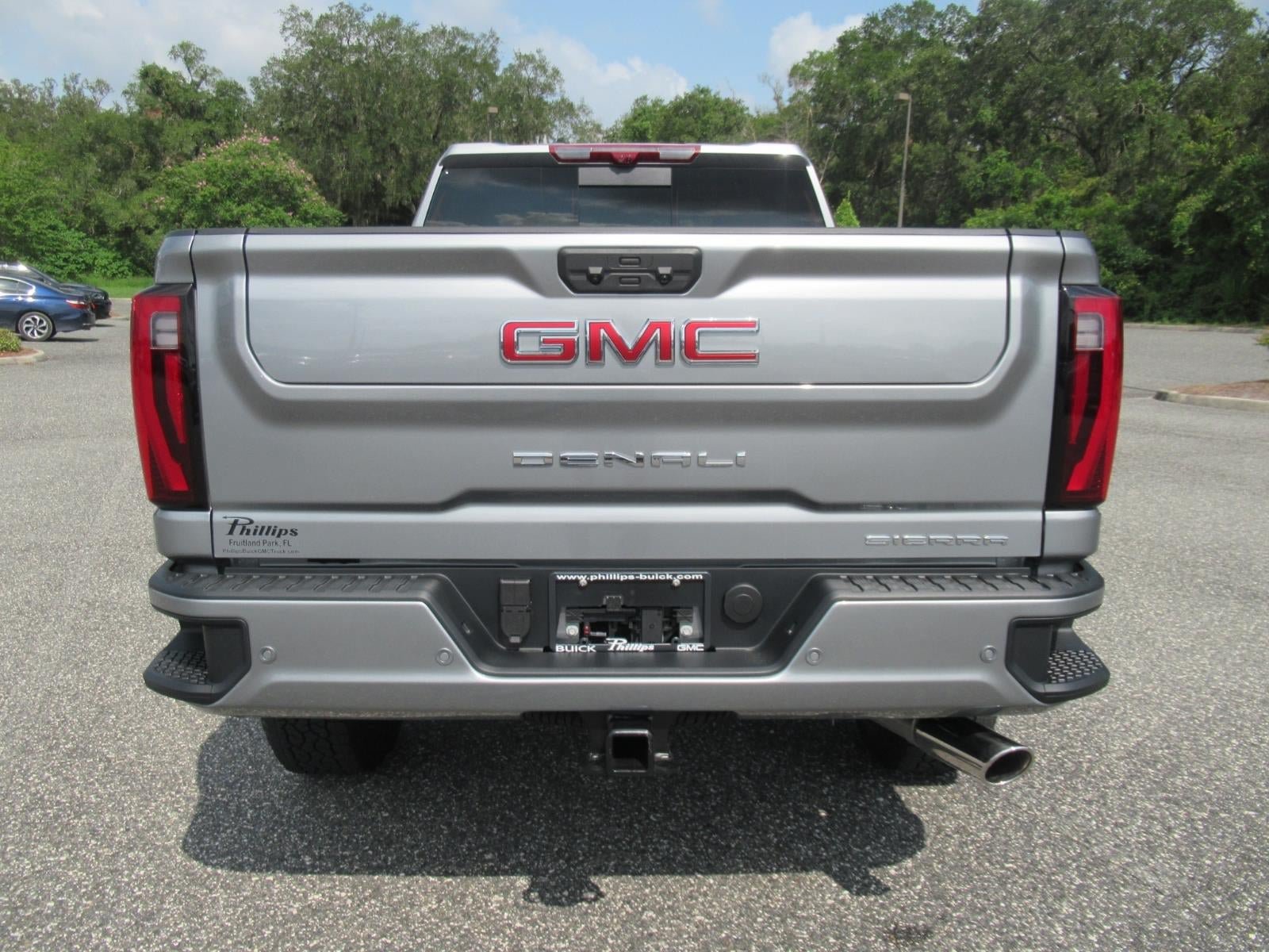 New 2026 GMC Sierra 2500 Denali w/ Denali Reserve Package AWD/4WD image 6
