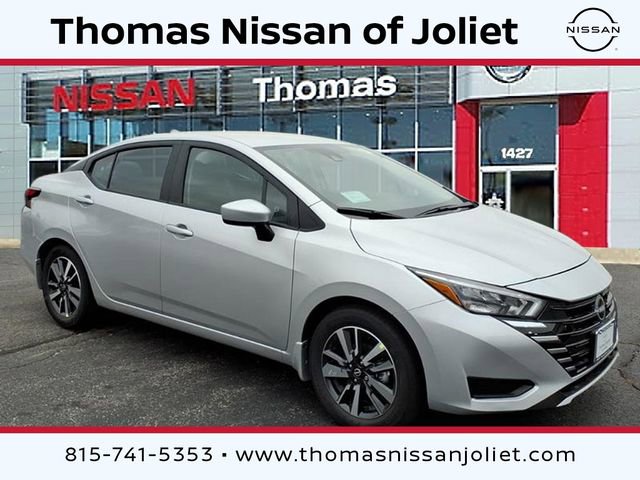 New 2025 Nissan Versa SV w/ Trunk Package