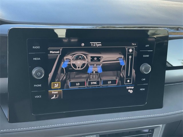 Used 2025 Volkswagen Taos SE image 12