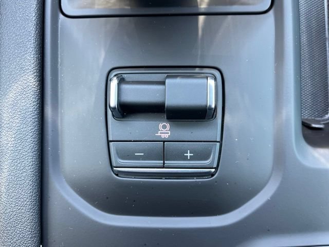 Used 2026 GMC Sierra 1500 AT4 w/ AT4 Premium Package AWD/4WD image 15