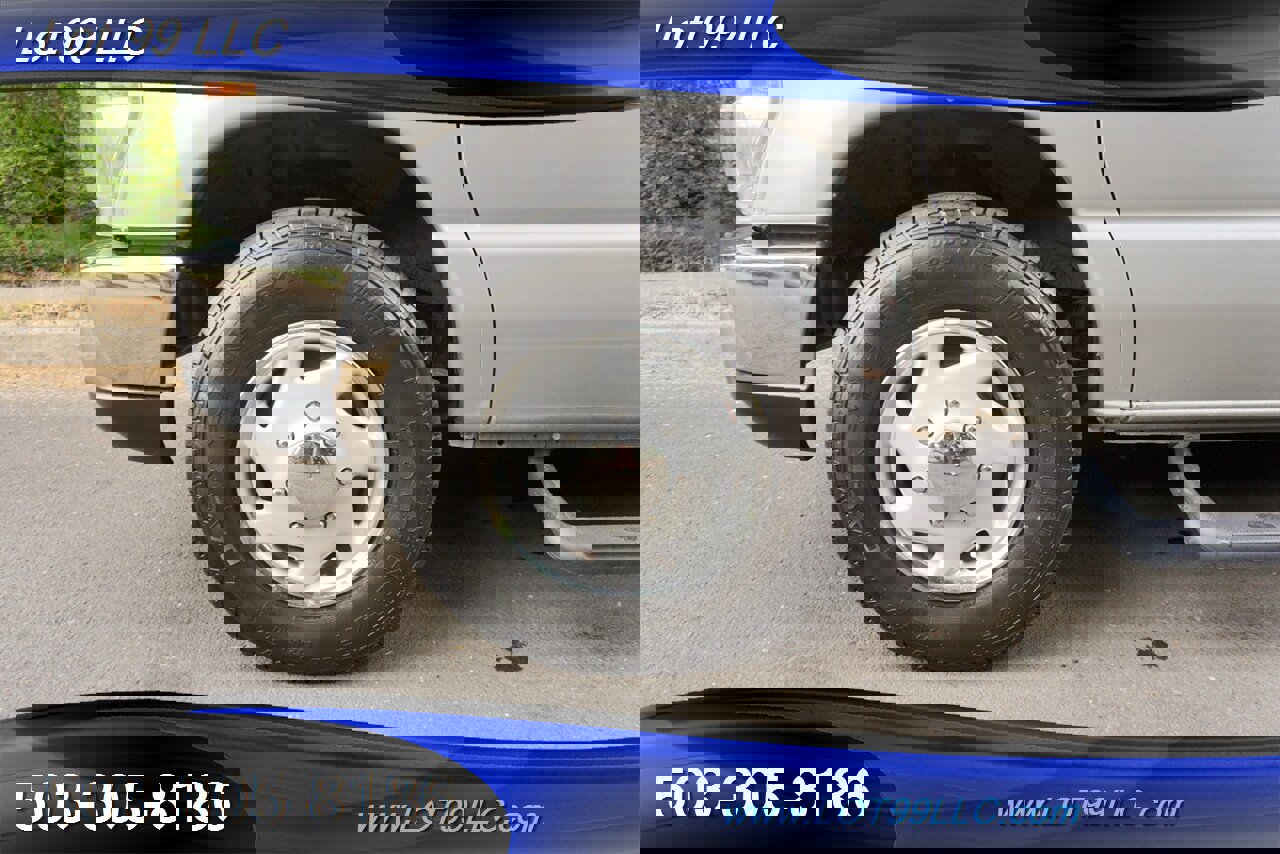 Used 2012 Ford E-350 and Econoline 350 XLT image 39