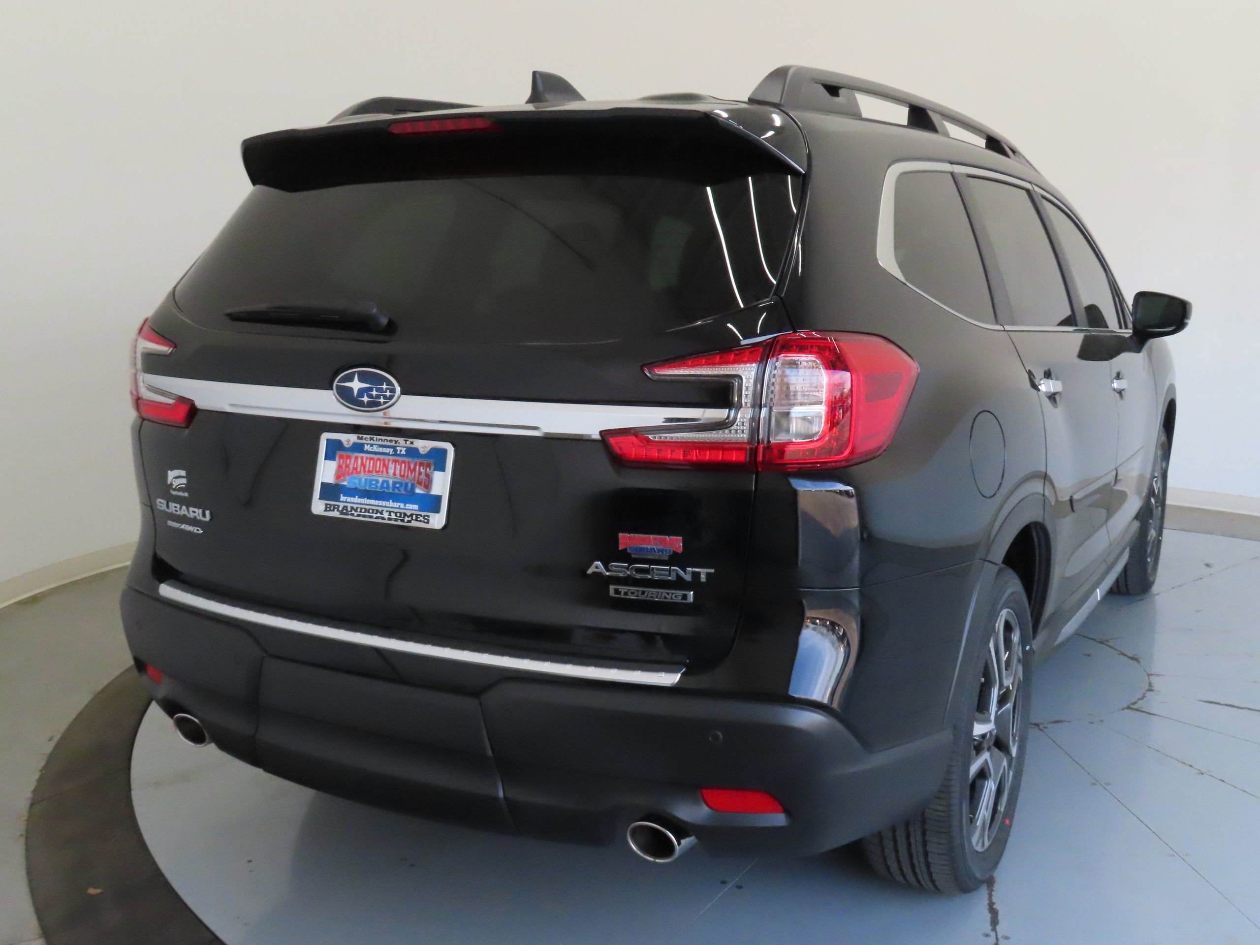 New 2026 Subaru Ascent Touring AWD/4WD image 3