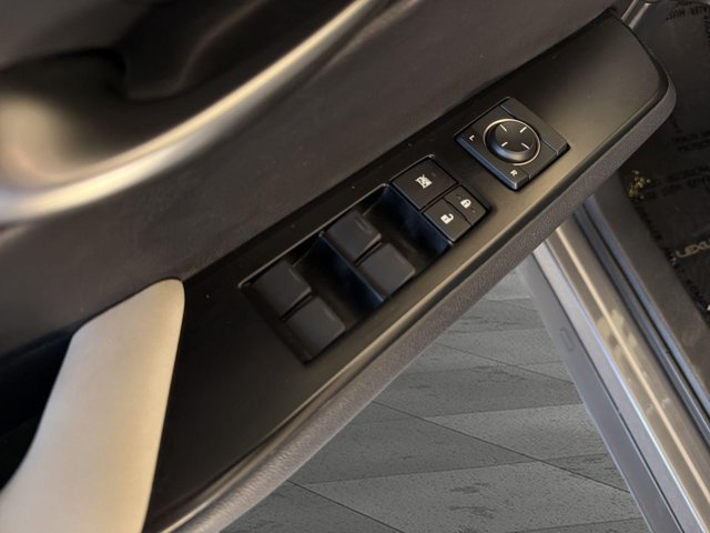 Used 2019 Lexus UX 250h w/ Premium Package AWD/4WD image 9