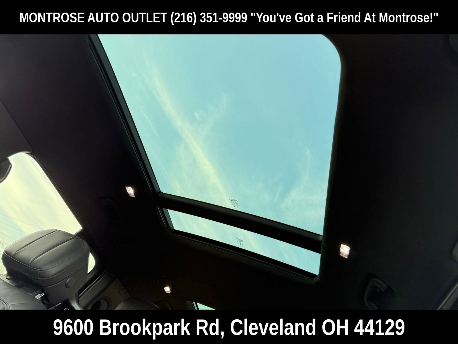 New 2026 Land Rover Defender 130 X-Dynamic SE image 41