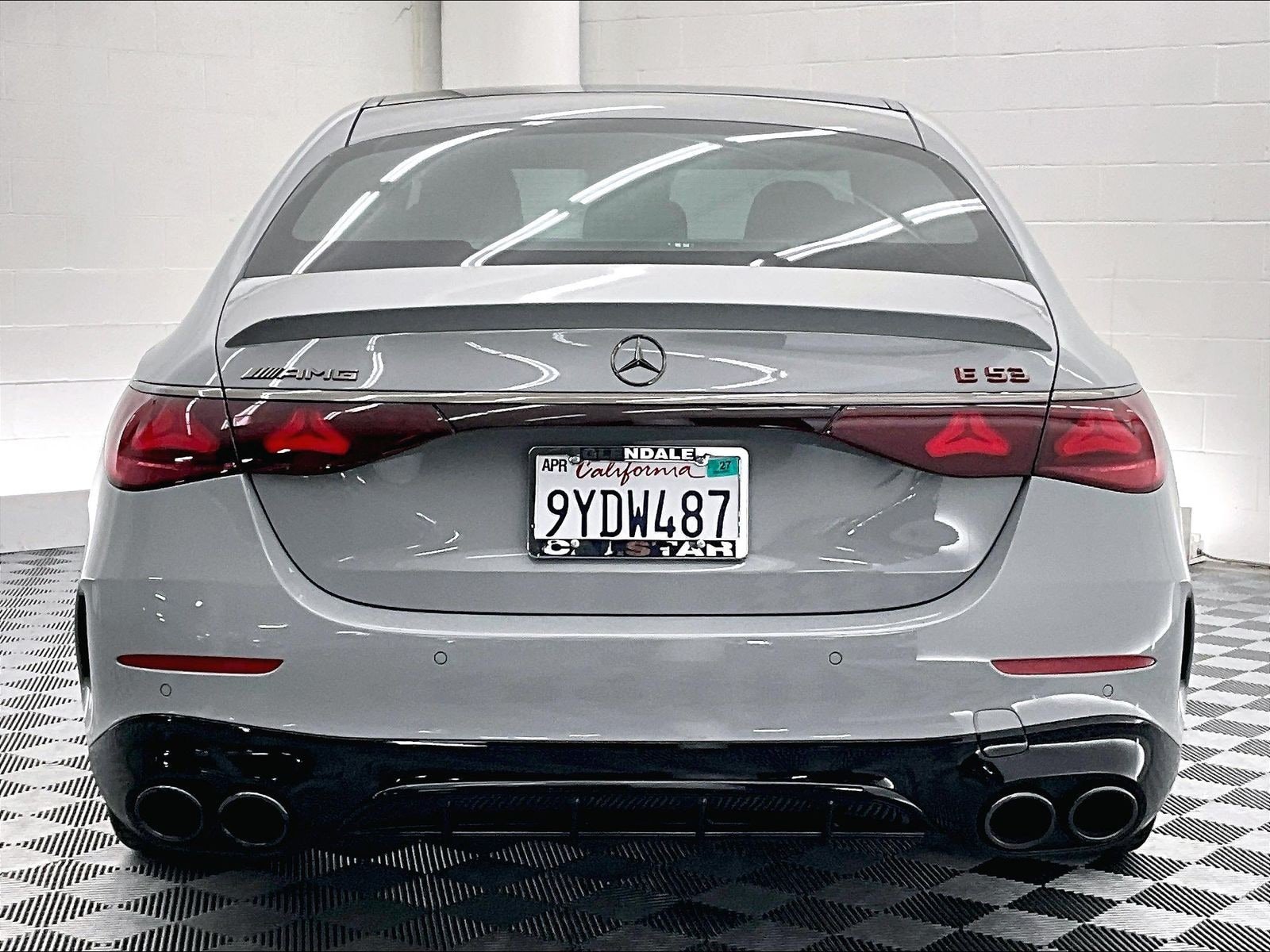 Used 2026 Mercedes-Benz E 53 AMG e 4MATIC Sedan image 3