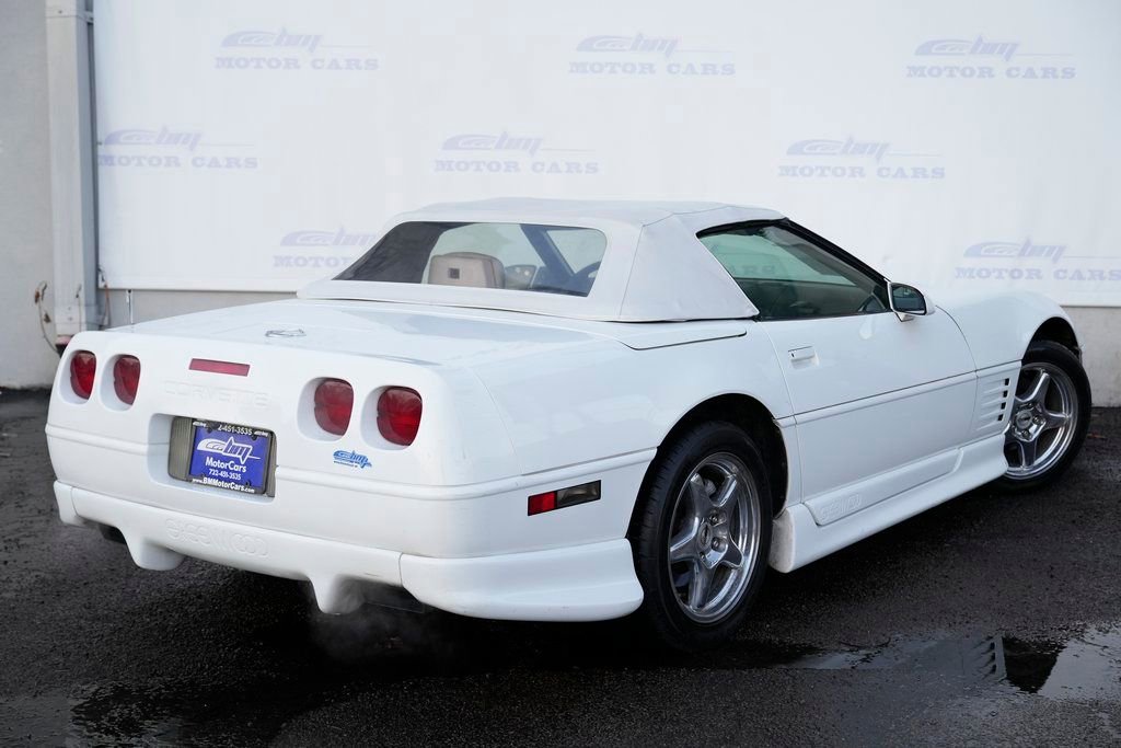 Used 1992 Chevrolet Corvette Convertible image 3