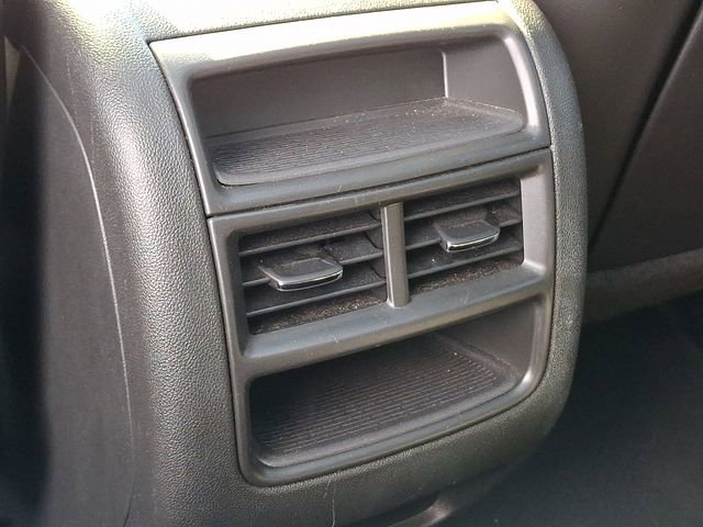 Certified 2025 Cadillac XT5 Premium Luxury image 9