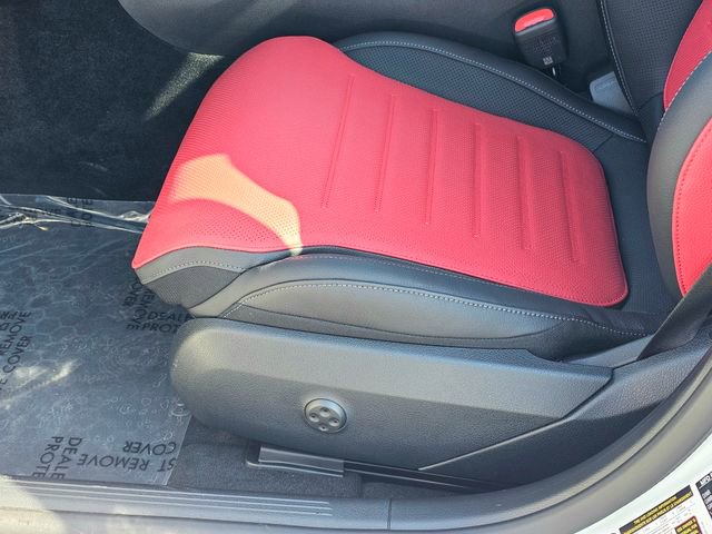 New 2026 Mercedes-Benz C 300 4MATIC Sedan image 16