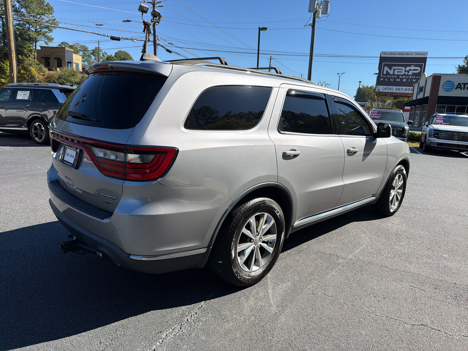 Used 2015 Dodge Durango Limited w/ Nav & Power Liftgate Group RWD image 6