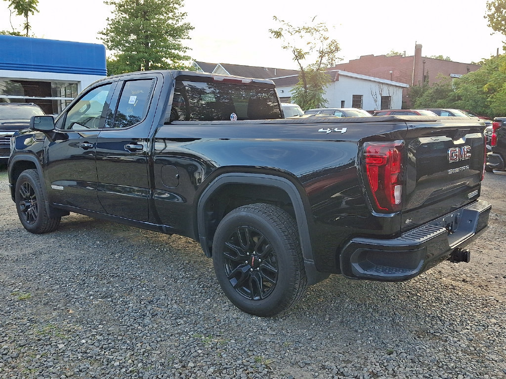 Used 2024 GMC Sierra 1500 Elevation AWD/4WD image 6