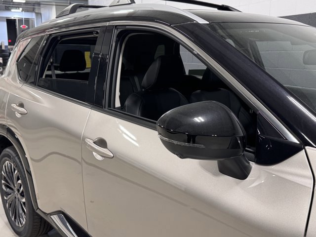New 2026 Nissan Rogue Platinum w/ Platinum Premium Package image 9