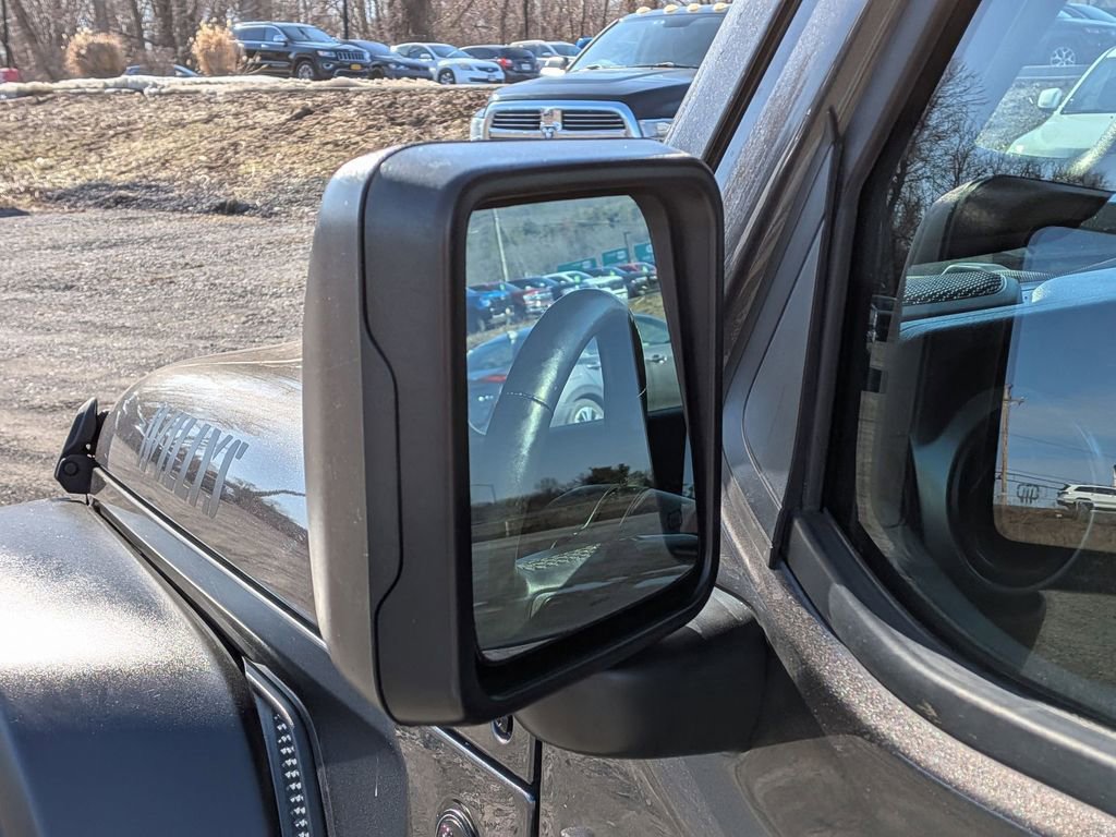 Used 2020 Jeep Wrangler Unlimited Willys image 11
