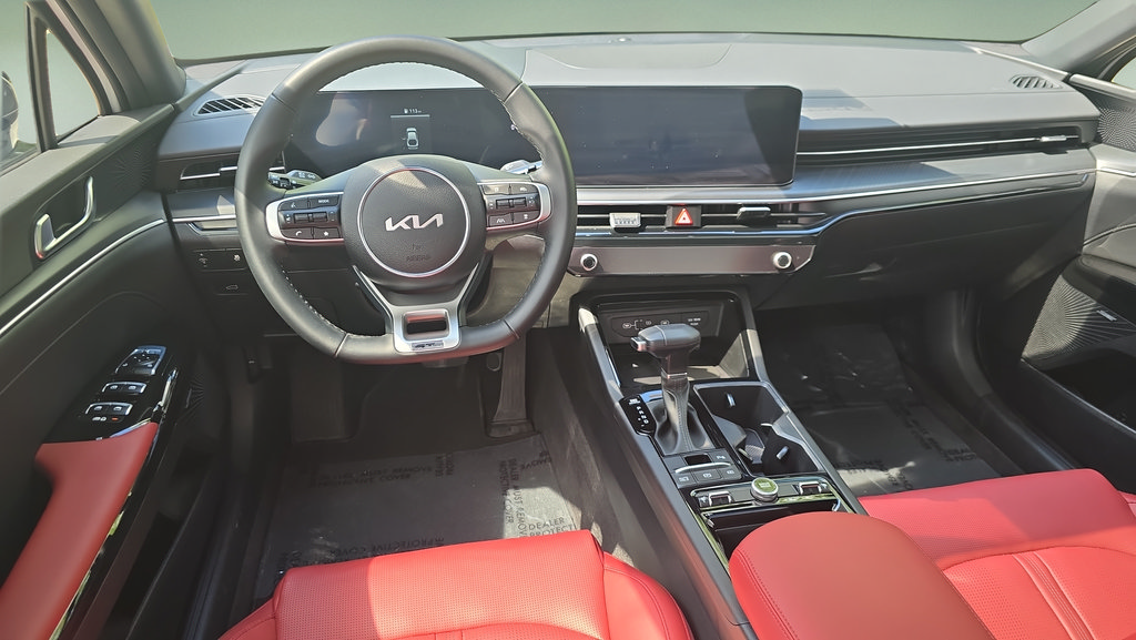 Used 2025 Kia K5 GT-Line w/ GT-Line Premium Package FWD image 13