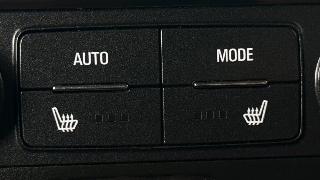 Used 2016 Chevrolet Suburban LTZ AWD/4WD image 45