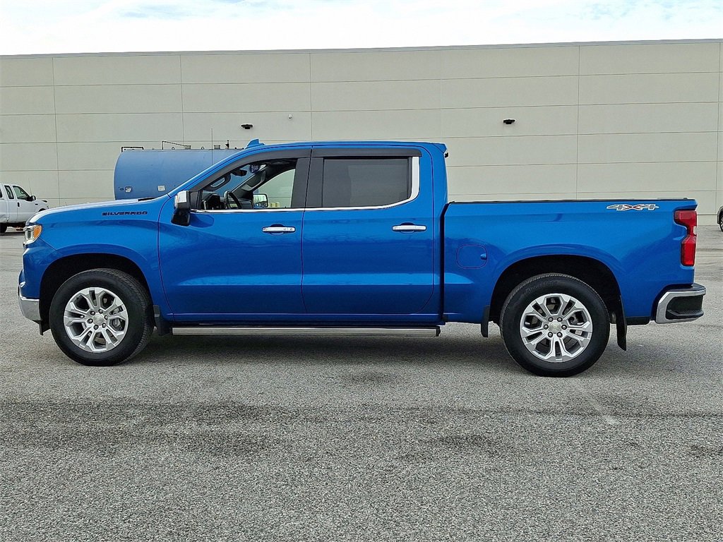 Used 2022 Chevrolet Silverado 1500 LTZ w/ LTZ Premium Package image 7