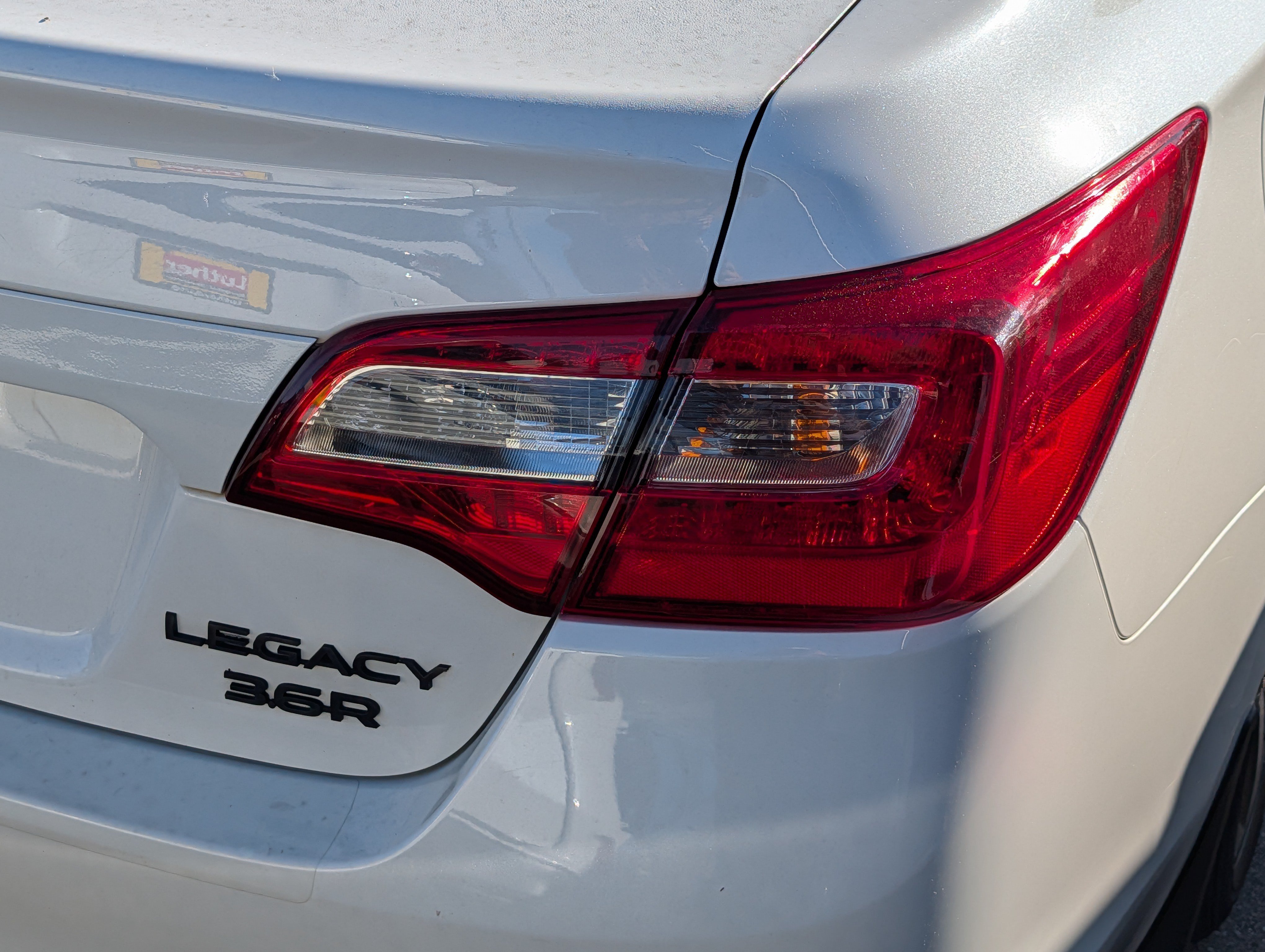 Used 2017 Subaru Legacy 3.6R Limited AWD/4WD image 17