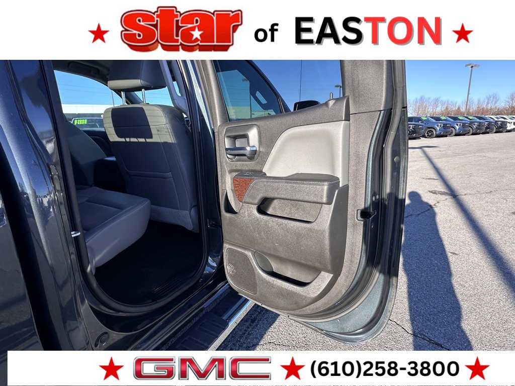 Used 2017 GMC Sierra 1500 SLT w/ SLT Premium Package image 16