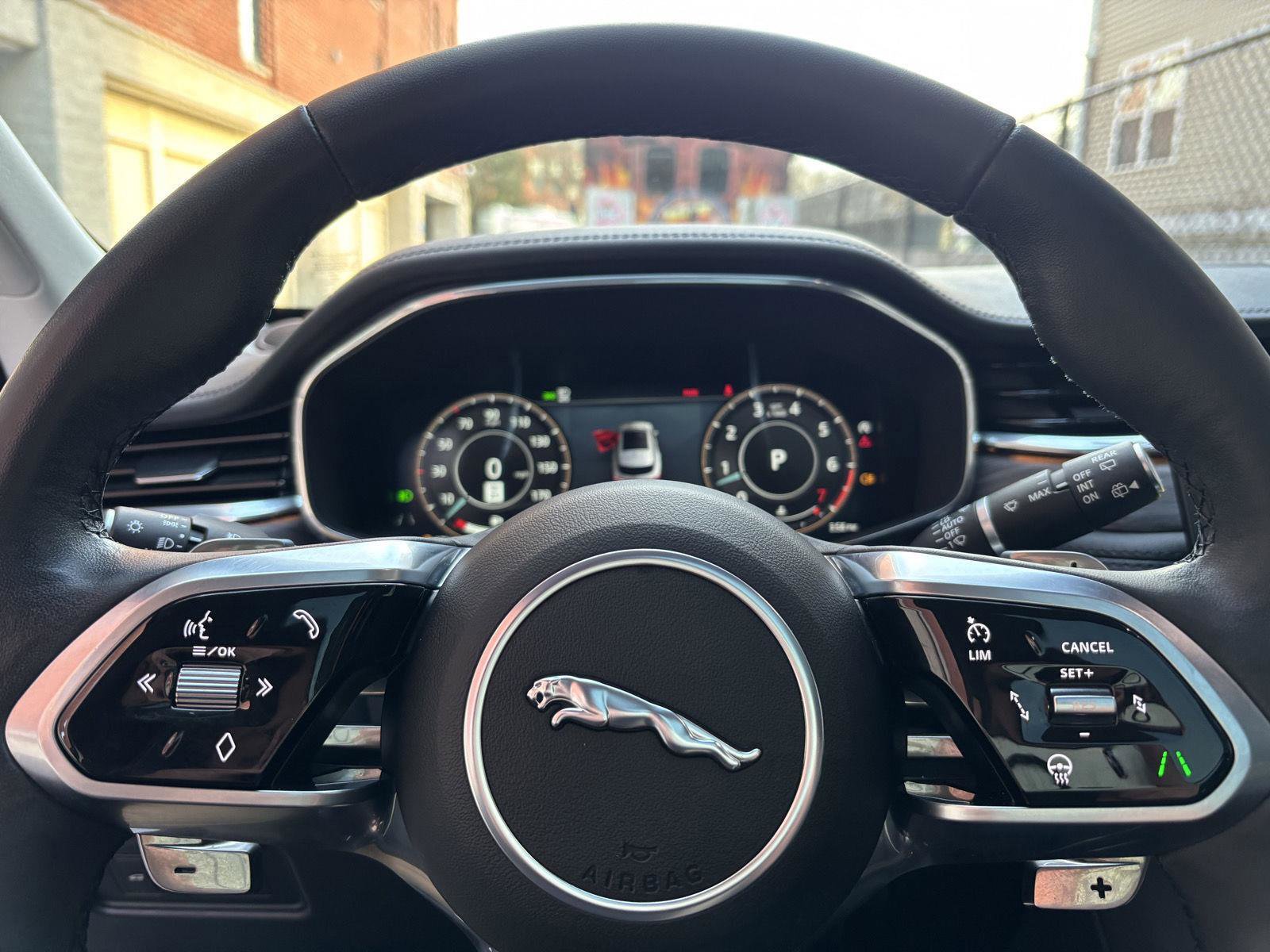 Used 2023 Jaguar F-PACE S image 15