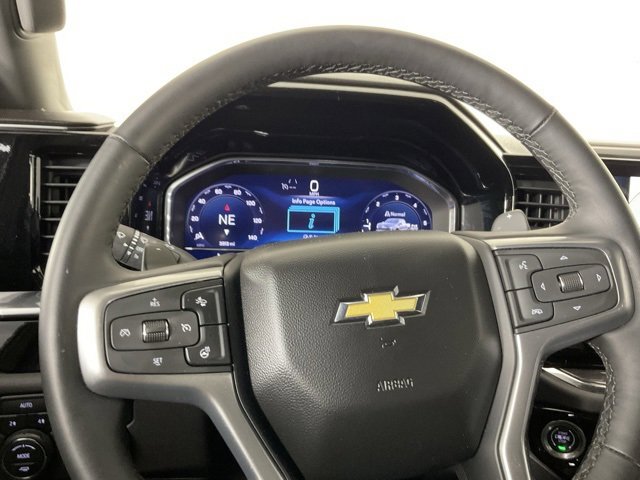 Used 2024 Chevrolet Silverado 1500 LTZ image 9