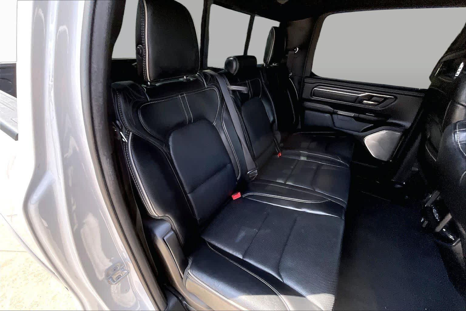 Used 2019 RAM 1500 Limited RWD image 18