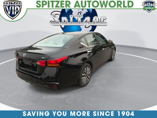 Used 2024 Nissan Altima 2.5 SV FWD image 13