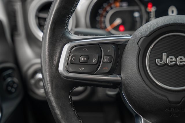 Used 2022 Jeep Wrangler Unlimited Sahara w/ Dual Top Group image 29