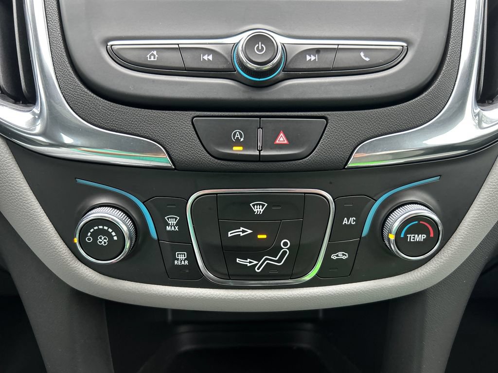Used 2023 Chevrolet Equinox LT FWD image 26