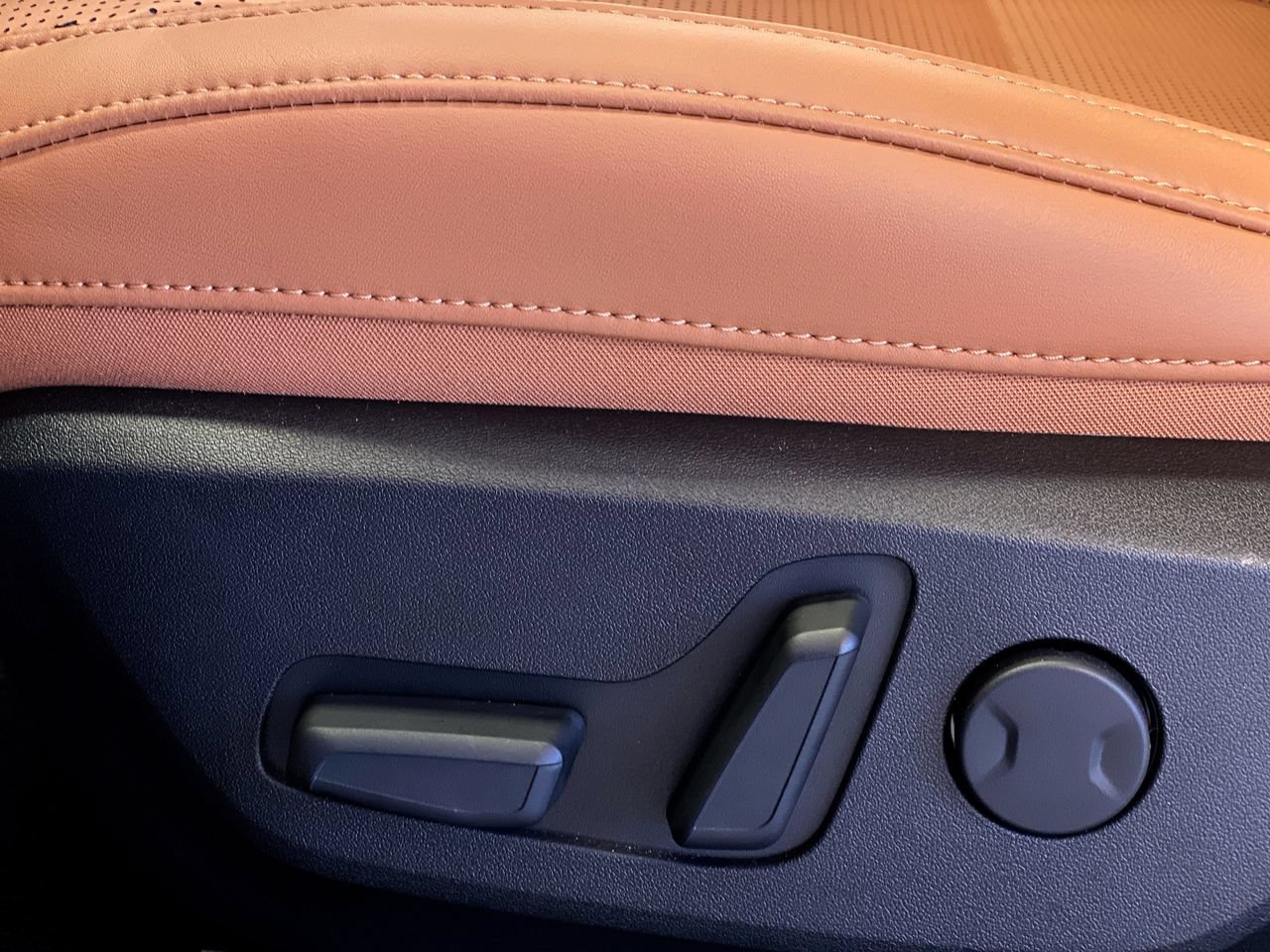 New 2026 Kia EV6 Wind AWD/4WD image 17