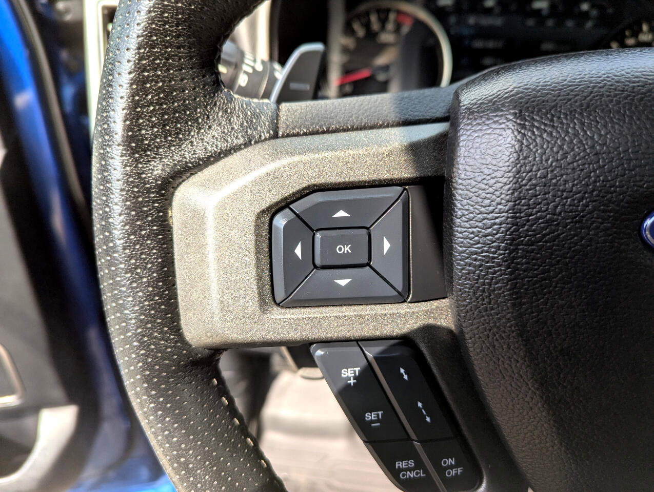 Used 2018 Ford F150 Raptor w/ Equipment Group 802A Luxury image 23