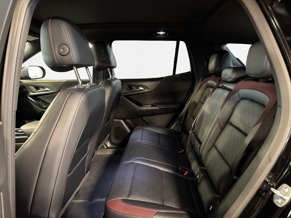 Used 2026 Chevrolet Equinox RS w/ Convenience Package III image 24