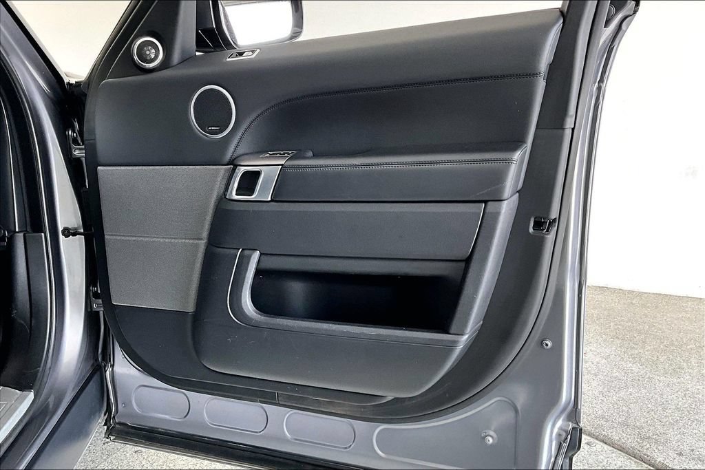 Used 2020 Land Rover Range Rover Sport HSE AWD/4WD image 23