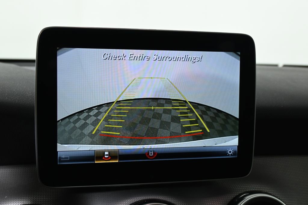 Used 2020 Mercedes-Benz GLA 250 4MATIC image 22