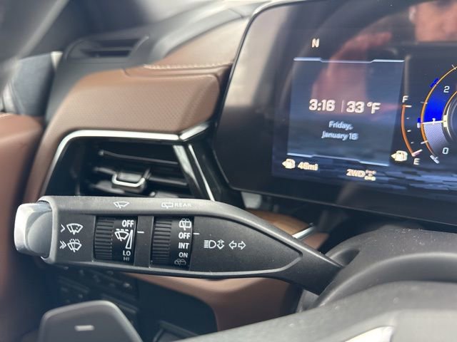 New 2026 Chevrolet Suburban High Country w/ Sun And Tow Package image 19