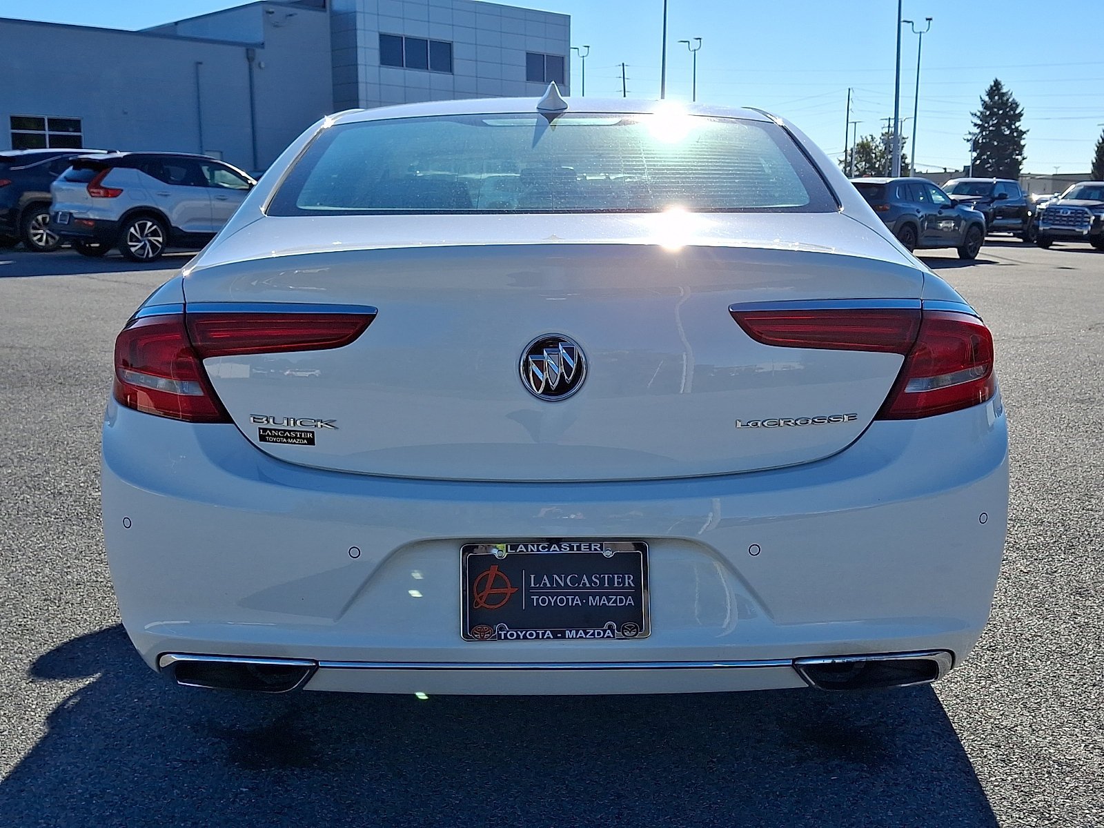 Used 2017 Buick LaCrosse Preferred FWD image 6