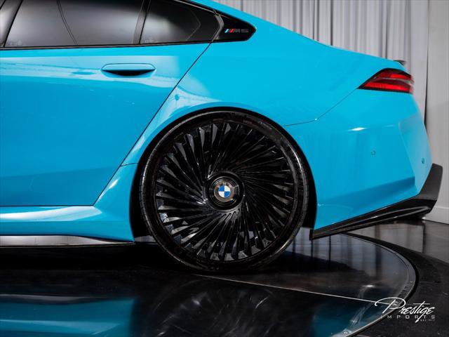 Used 2026 BMW M5 w/ Carbon Package AWD/4WD image 13