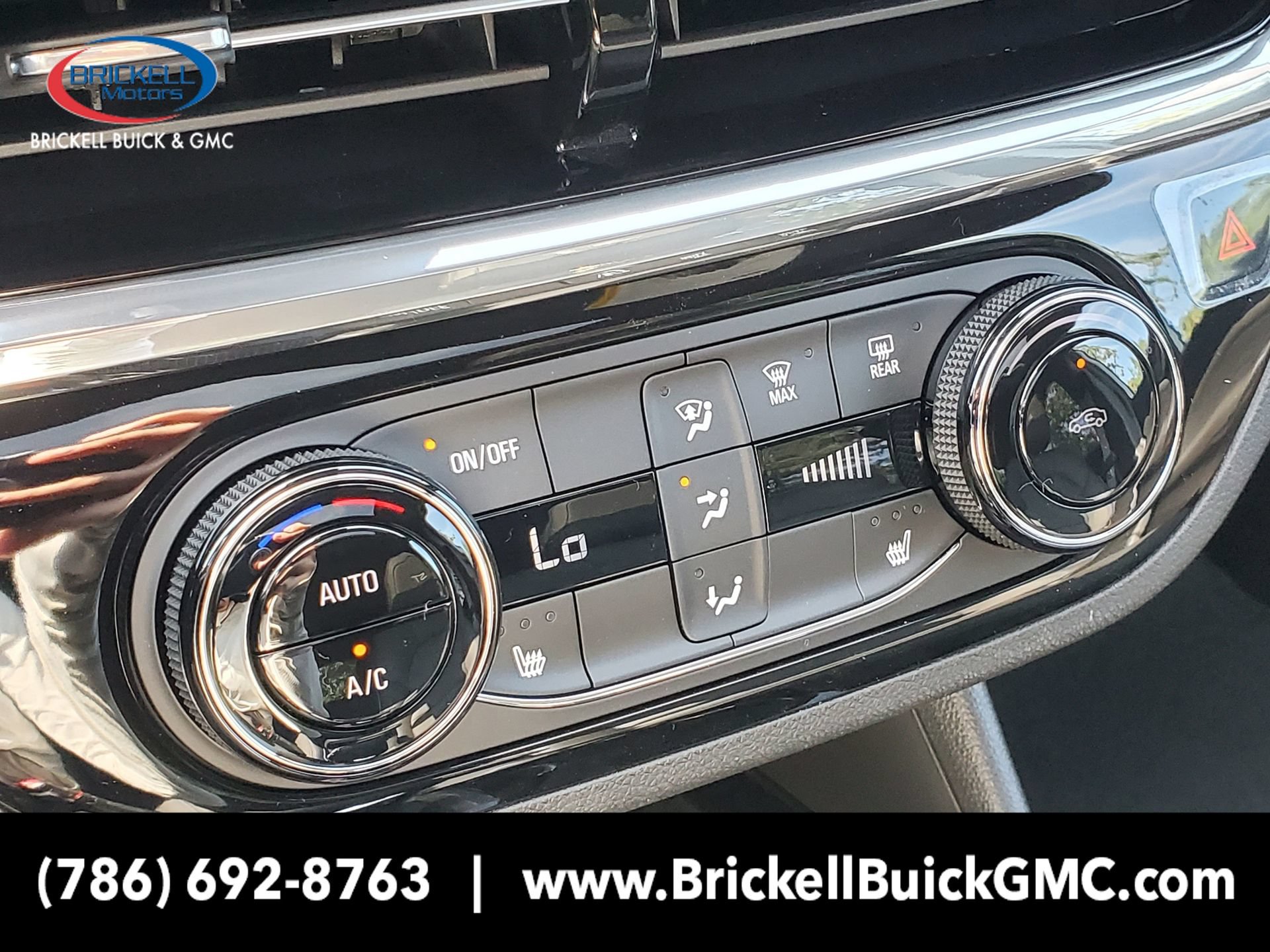 New 2026 Buick Envista Sport Touring w/ Convenience I Package FWD image 30