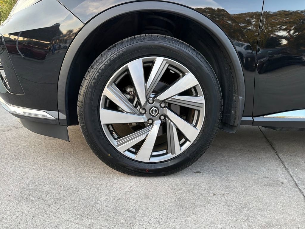 Used 2020 Nissan Murano SL w/ Moonroof Package image 12