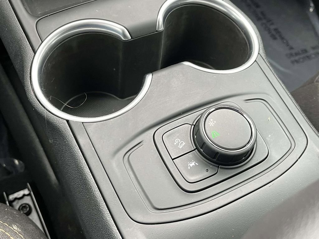 Certified 2020 GMC Terrain SLE image 30