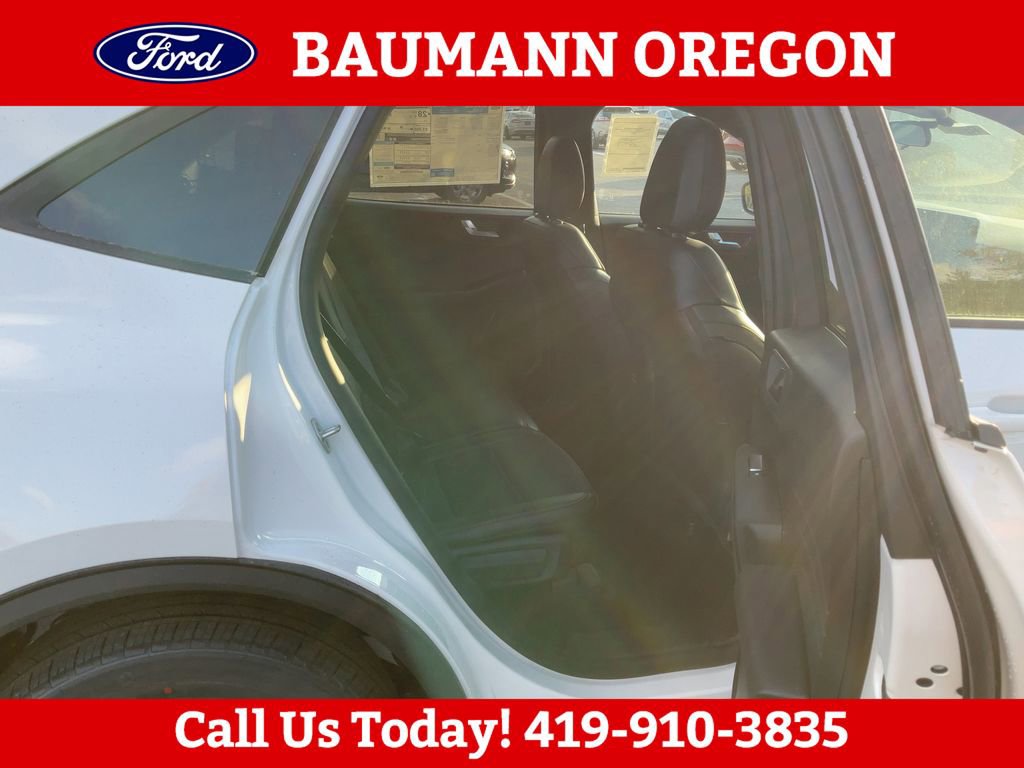 New 2026 Ford Escape ST-Line w/ Tech Pack #1 AWD/4WD image 14