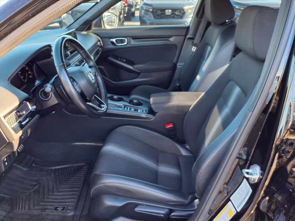 Used 2023 Honda Civic Sport image 11