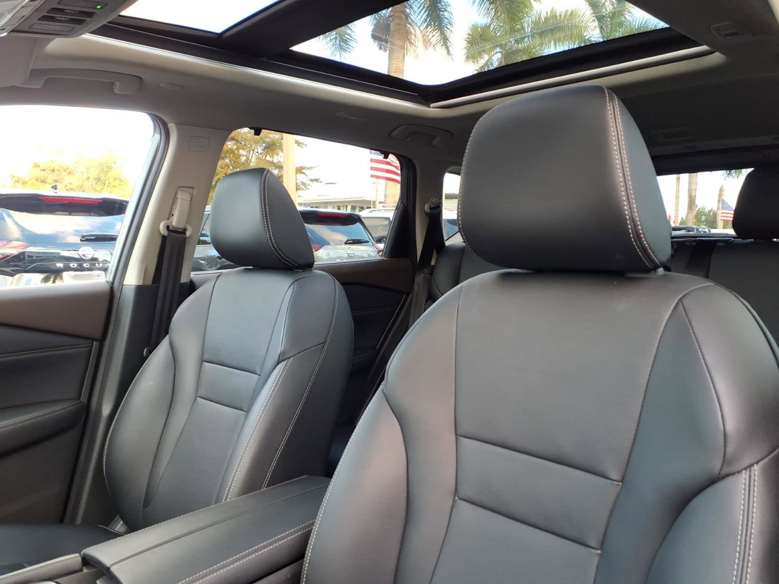 Certified 2023 Nissan Rogue SL w/ SL Premium Package image 17